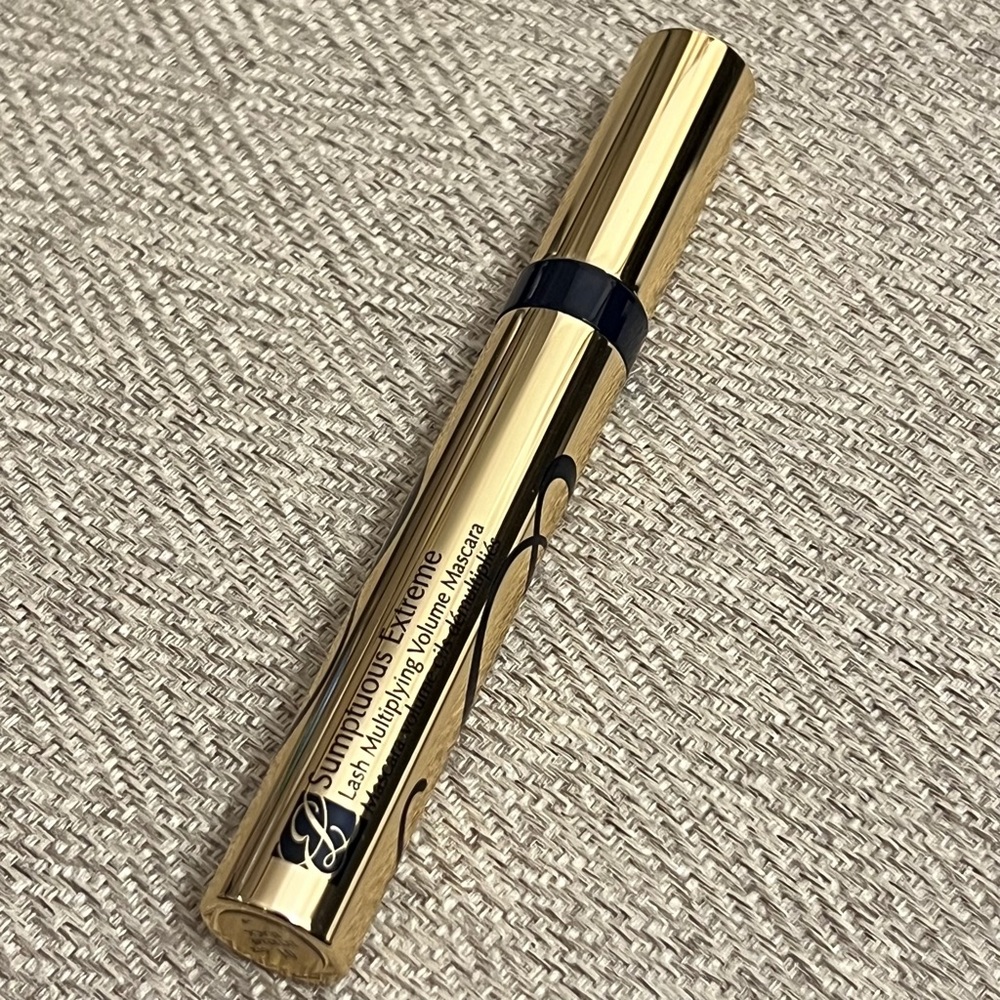 Estée Lauder Sumptuous Extreme Lash Multiplying Volume Mascara Full Size